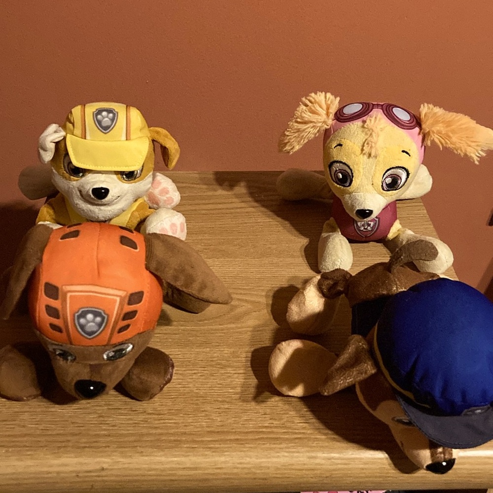 4 paw patrol plushies